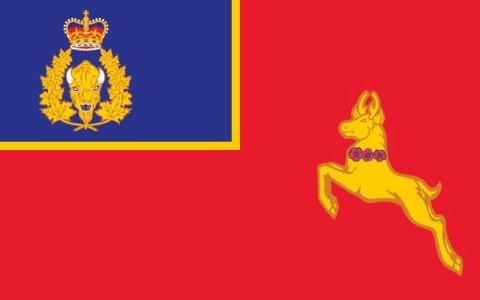 L'antilocapre est originaire de l'Alberta et figure sur les armoiries de la province. Le drapeau se distingue des armoiries par le collier de roses sauvages que porte l'antilocapre.