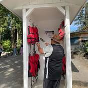 Purification et bénédiction du poste de prêt.