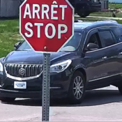 Véhicule suspect