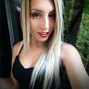 Femme blonde.