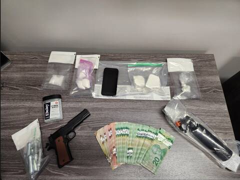 Seized objects - objets saisis